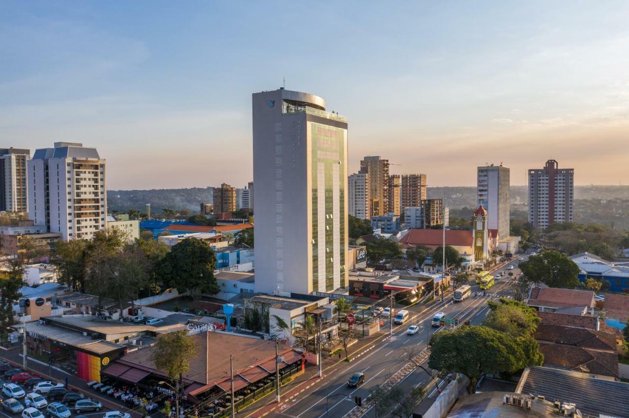 Viale Tower Hotel ฟอสดูอีกวาซู ภายนอก รูปภาพ