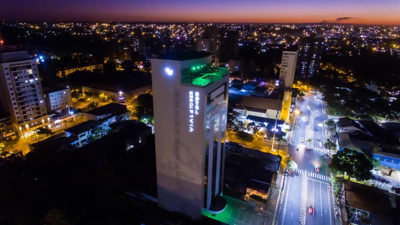 Viale Tower Hotel ฟอสดูอีกวาซู ภายนอก รูปภาพ